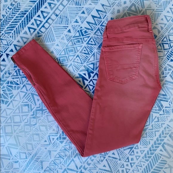 American Eagle Outfitters Denim - American Eagle Coral Skinny Stretch Jeans
